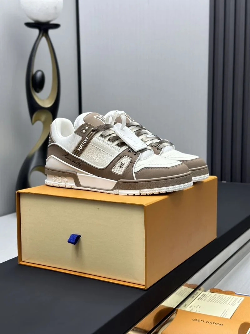 Louis Vuitton Trainer Sneaker SunProtective 33240