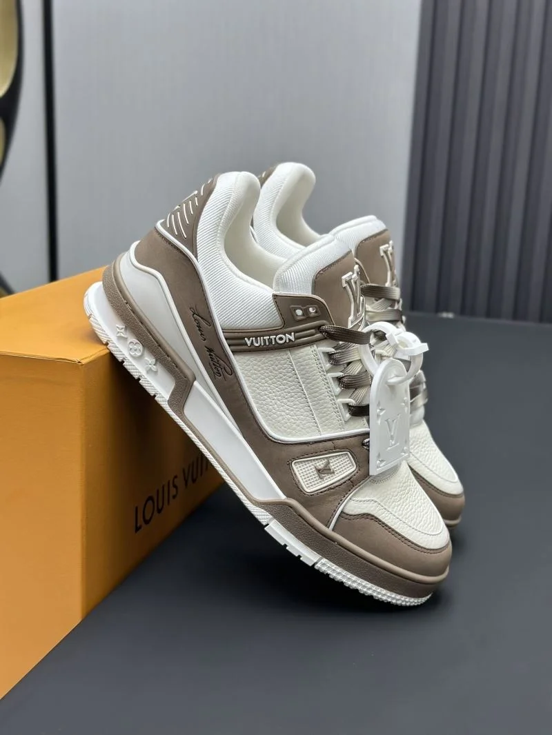 Louis Vuitton Trainer Sneaker SunProtective 33240