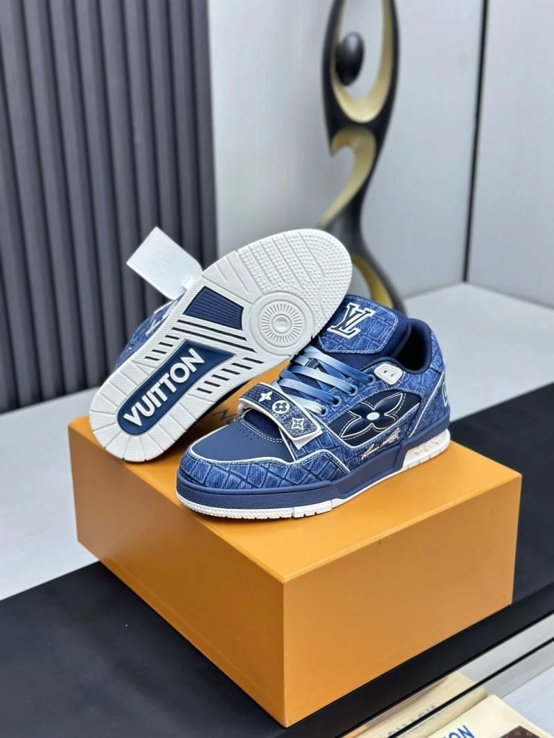 Louis Vuitton Trainer Sneaker Modern 33241