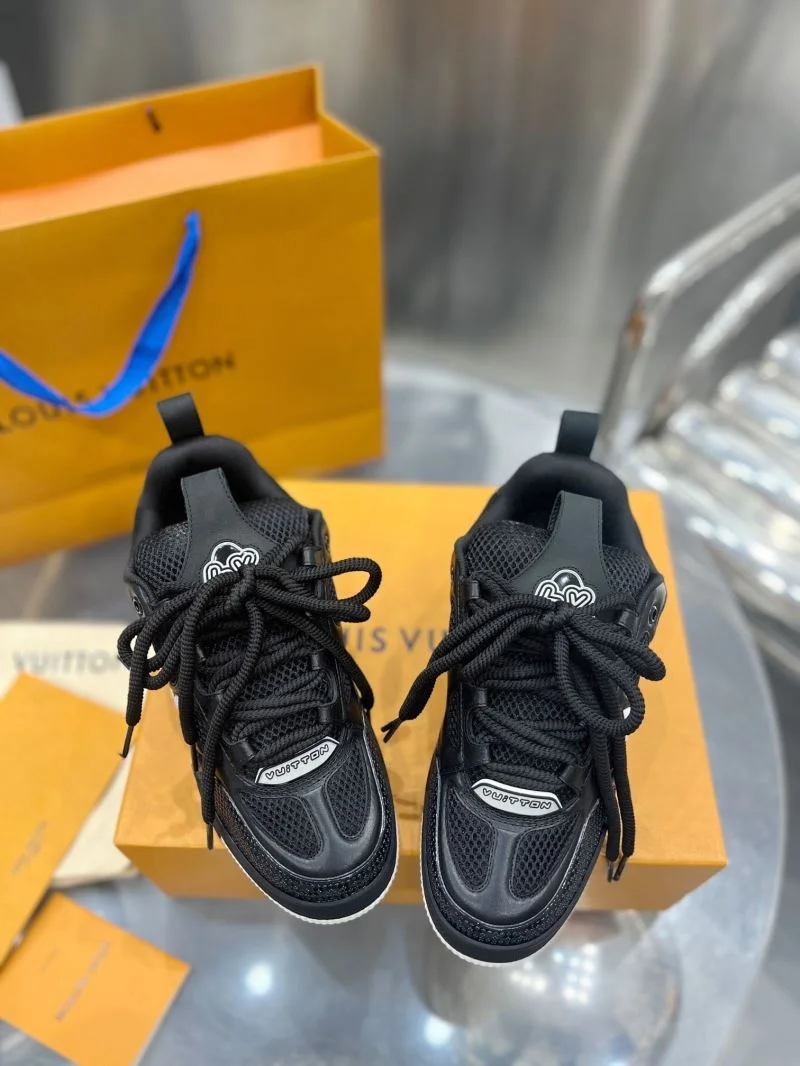 Louis Vuitton Trainer Sneaker Cozy 31031