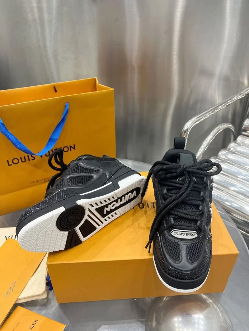Louis Vuitton Trainer Sneaker Cozy 31031