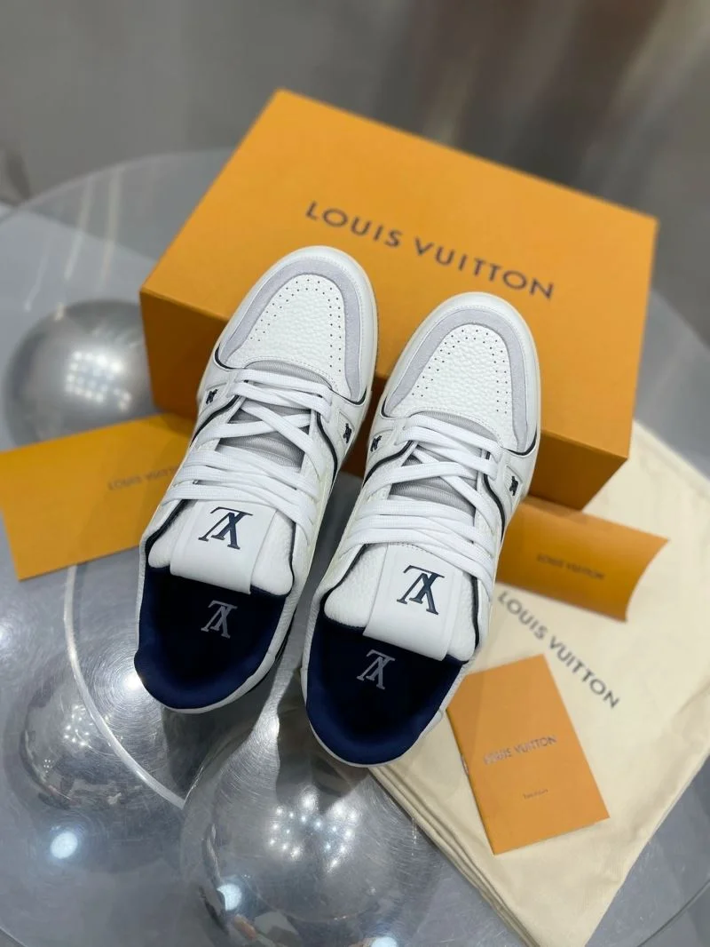 SmartChoice Louis Vuitton Trainer Sneaker 31059