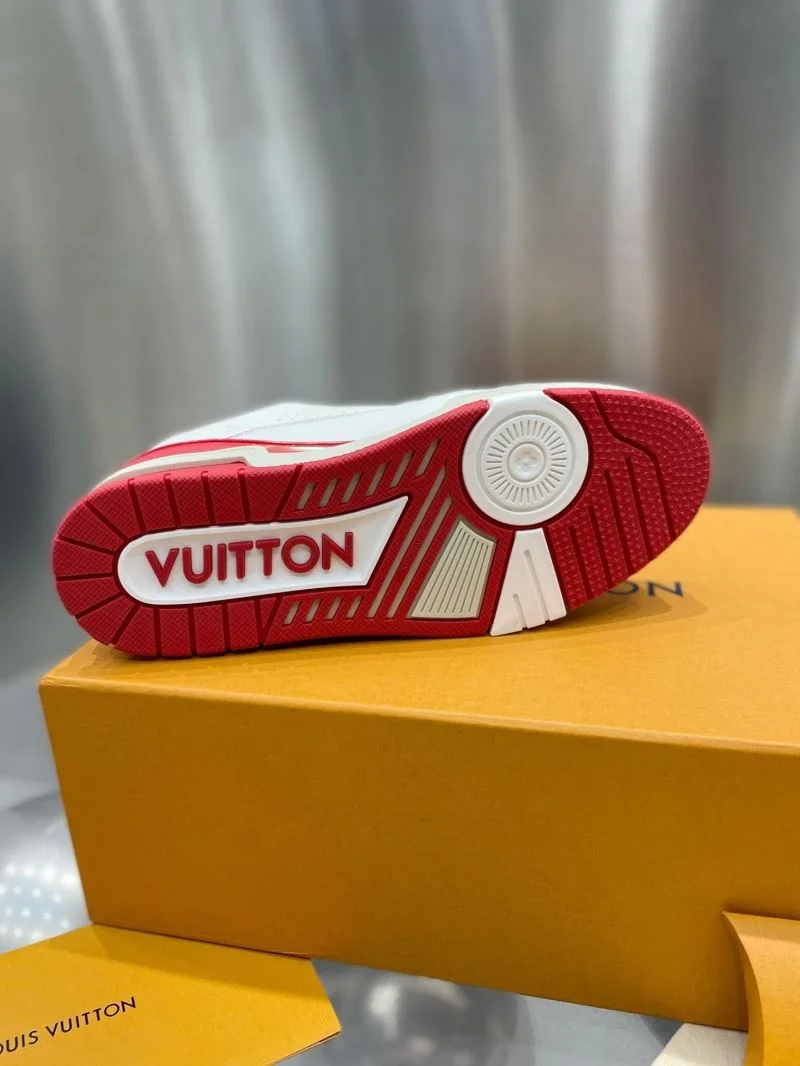 ComfortFit Louis Vuitton Trainer Sneaker 31037