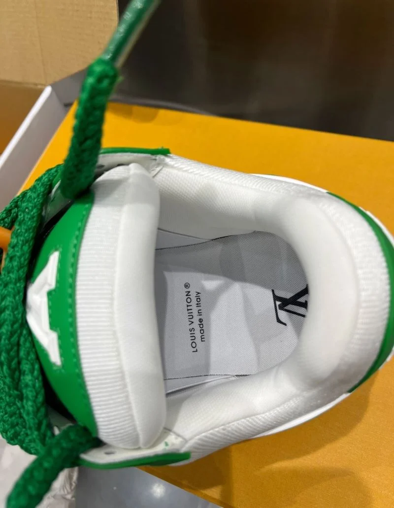 Louis Vuitton Trainer Sneaker Casual 31029