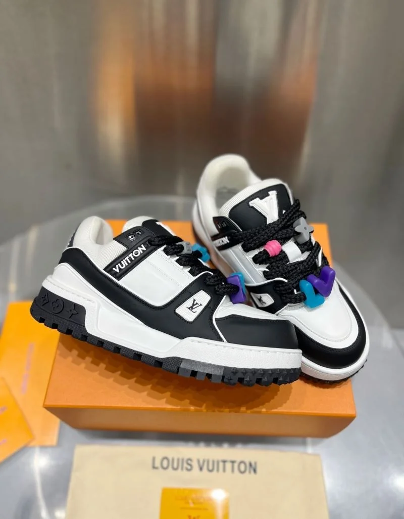 Louis Vuitton Trainer Sneaker Casual 31035
