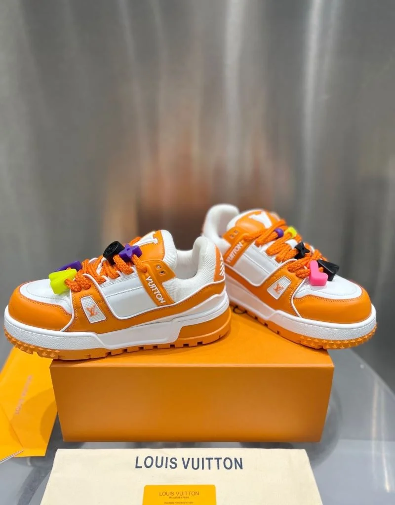 Louis Vuitton Trainer Sneaker ZipUp 31030