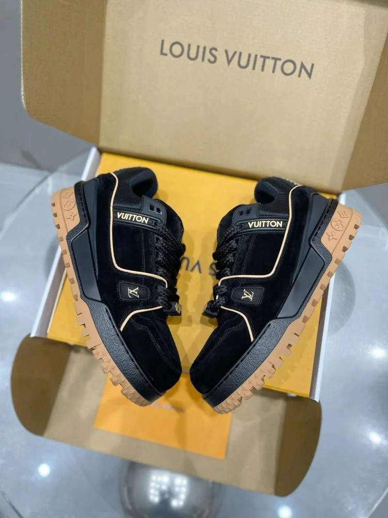 Louis Vuitton Trainer Sneaker Modern 31051