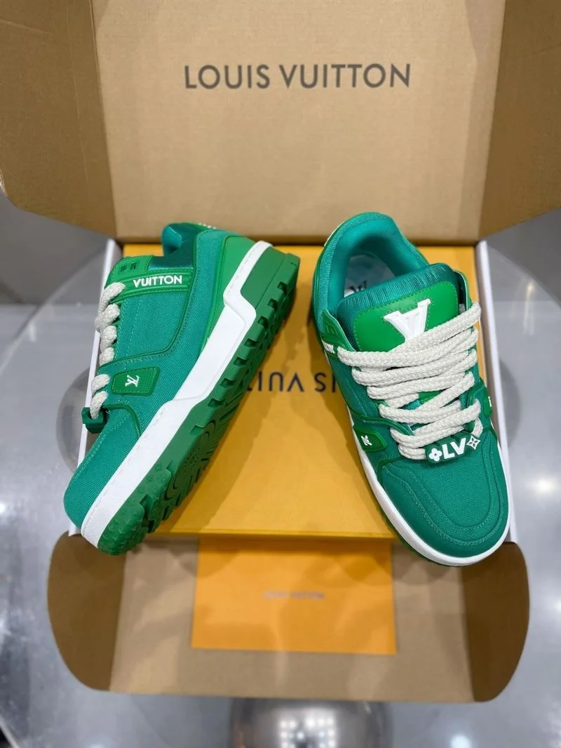 Louis Vuitton Trainer Sneaker Modern 31034