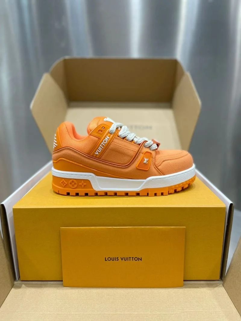 Louis Vuitton Trainer Sneaker GoodFit 31027