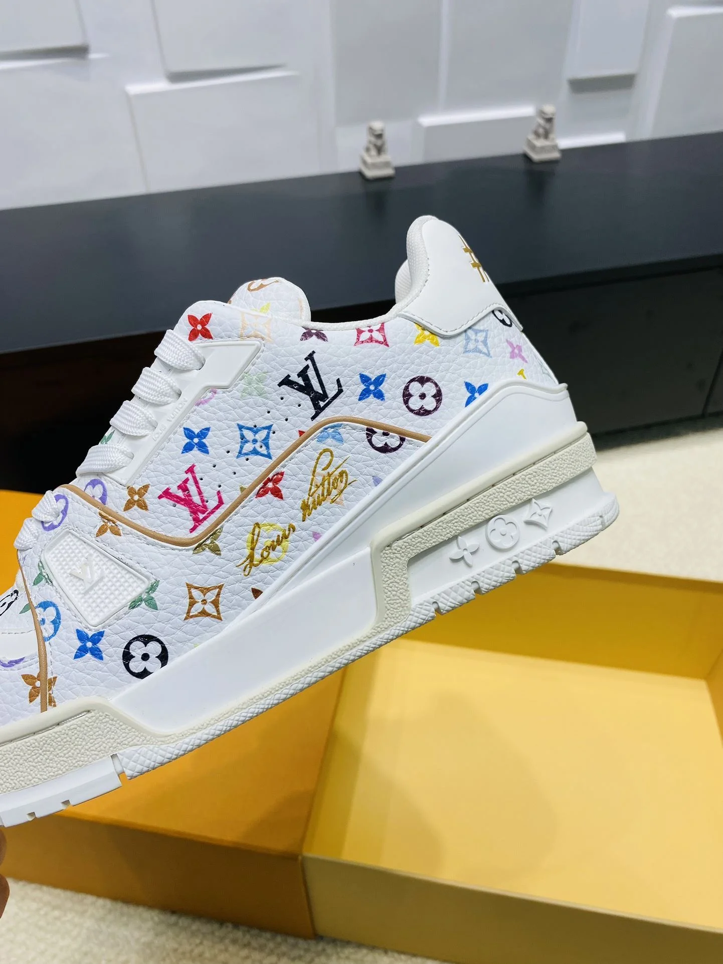 Louis Vuitton Trainer Sneaker SportInspired 31024