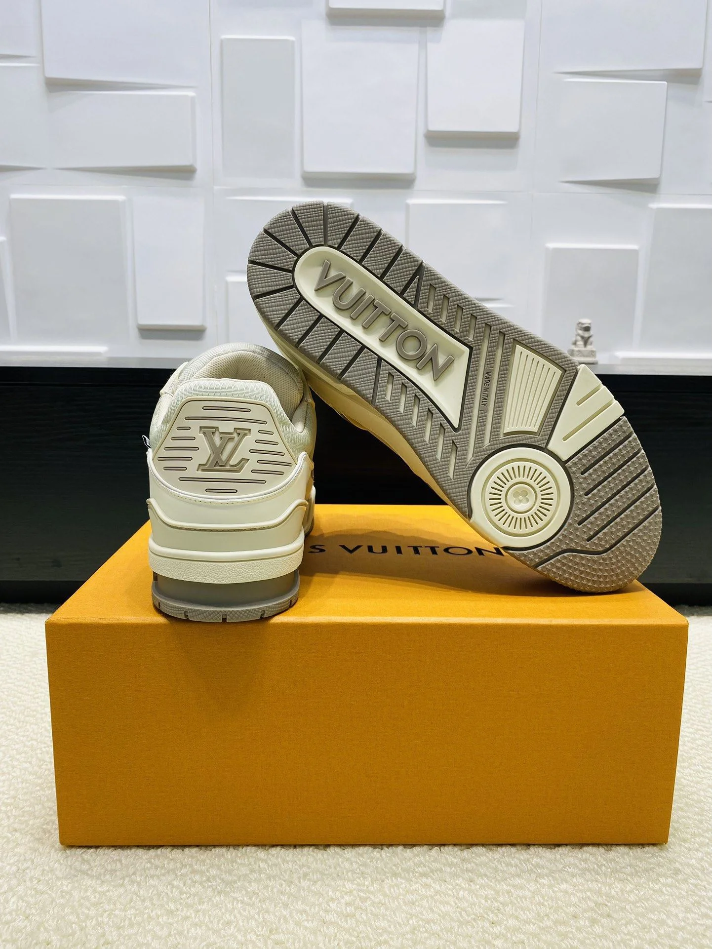 Louis Vuitton Trainer Sneaker Flexible 31023