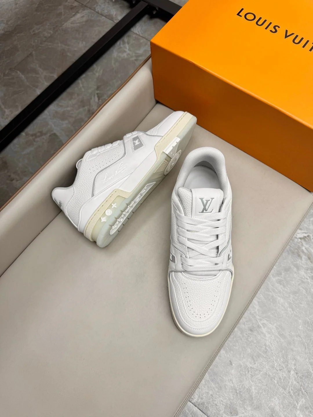 Louis Vuitton Trainer Sneaker OdorResistant 31017