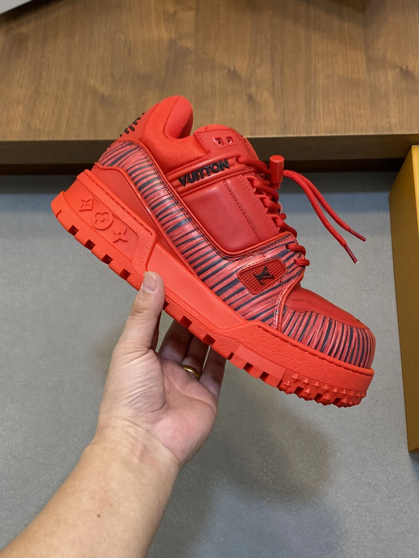 Louis Vuitton Trainer Sneaker Casual 31001