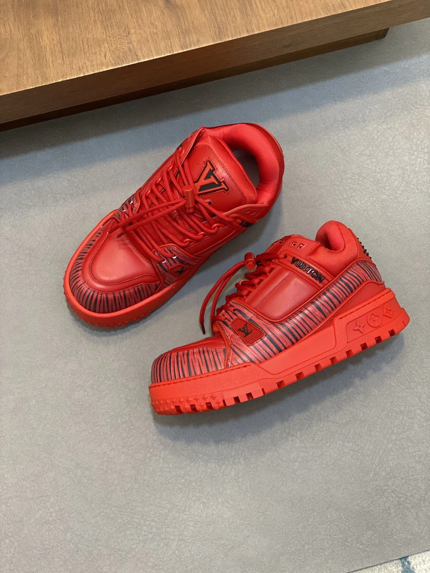Louis Vuitton Trainer Sneaker Casual 31001
