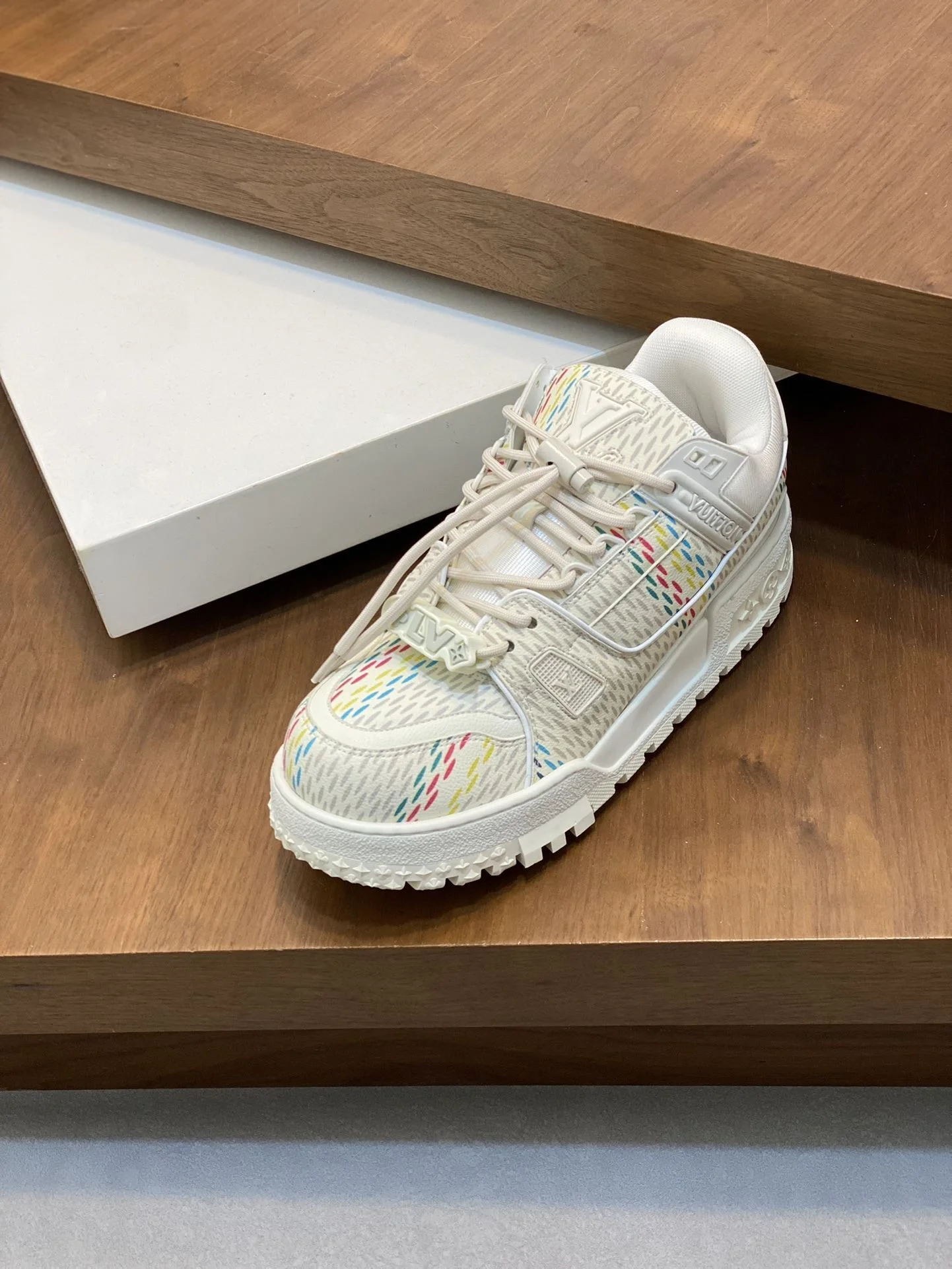 Louis Vuitton Trainer Sneaker Contemporary 31000