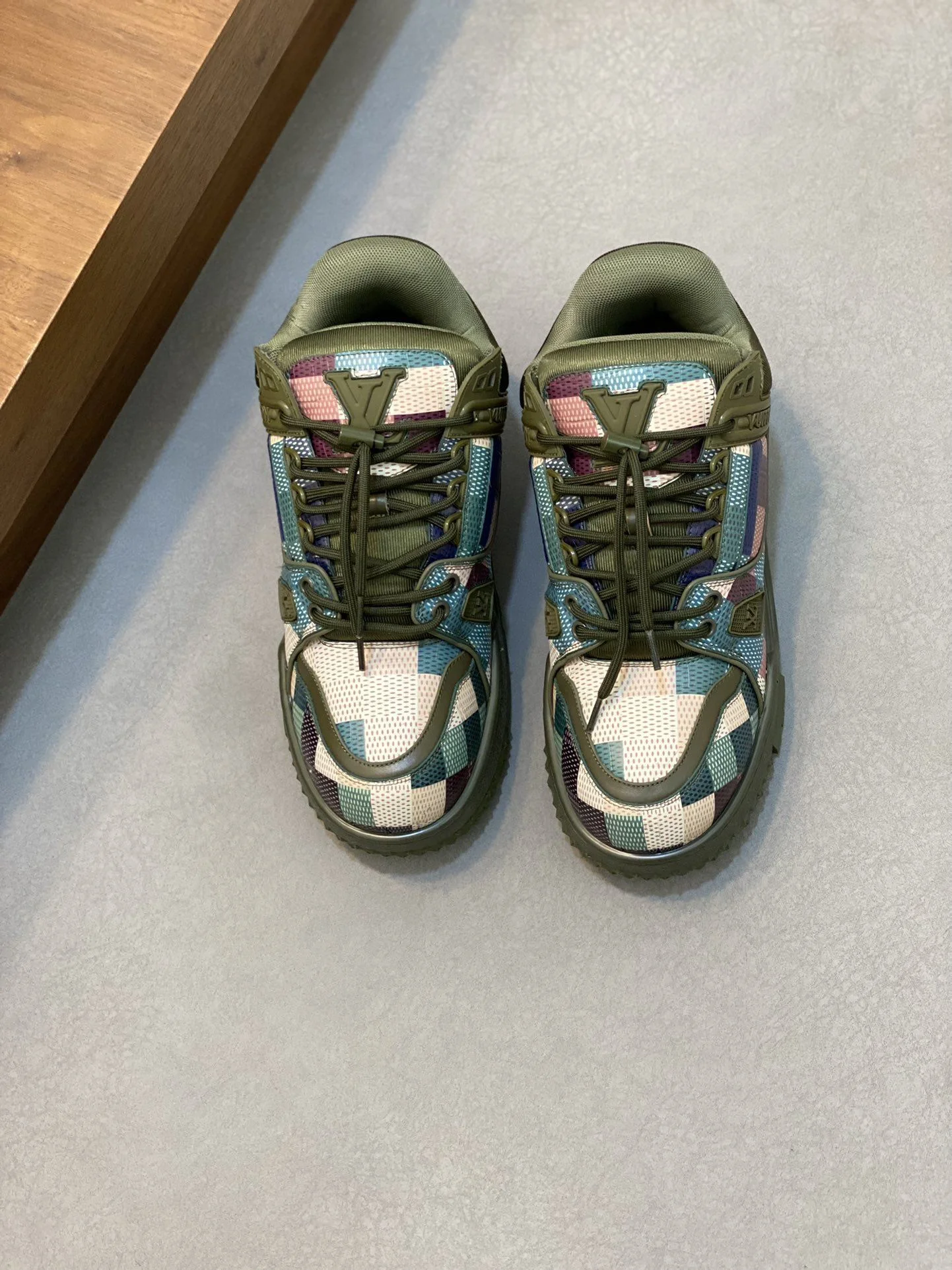 Louis Vuitton Trainer Sneaker HighPerformance 31005