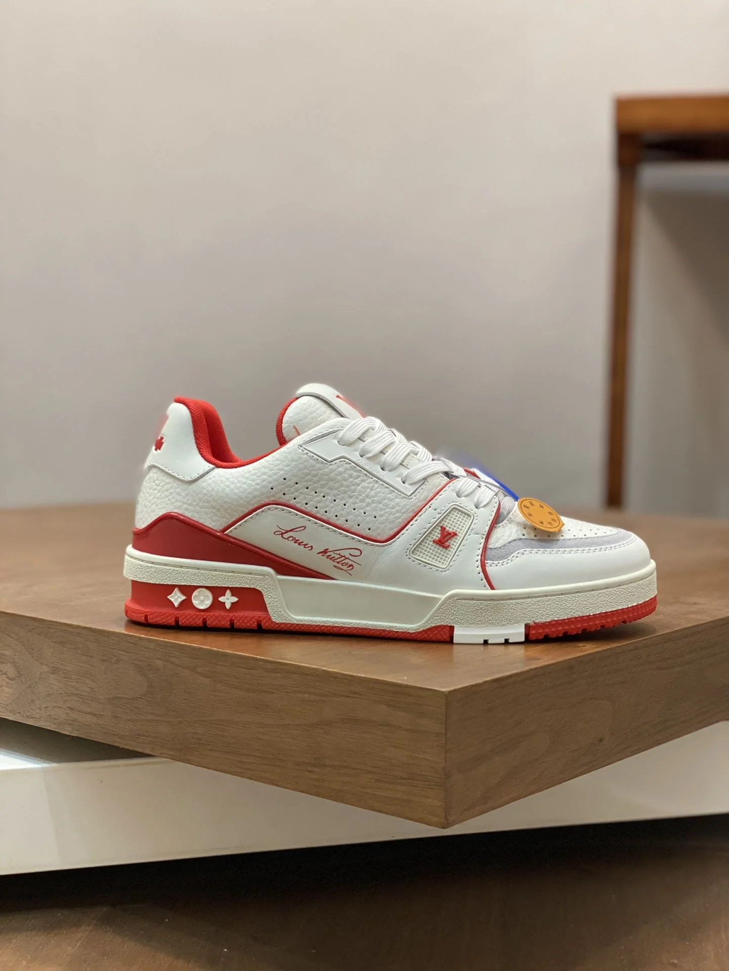 Louis Vuitton Trainer Sneaker Refined 30952
