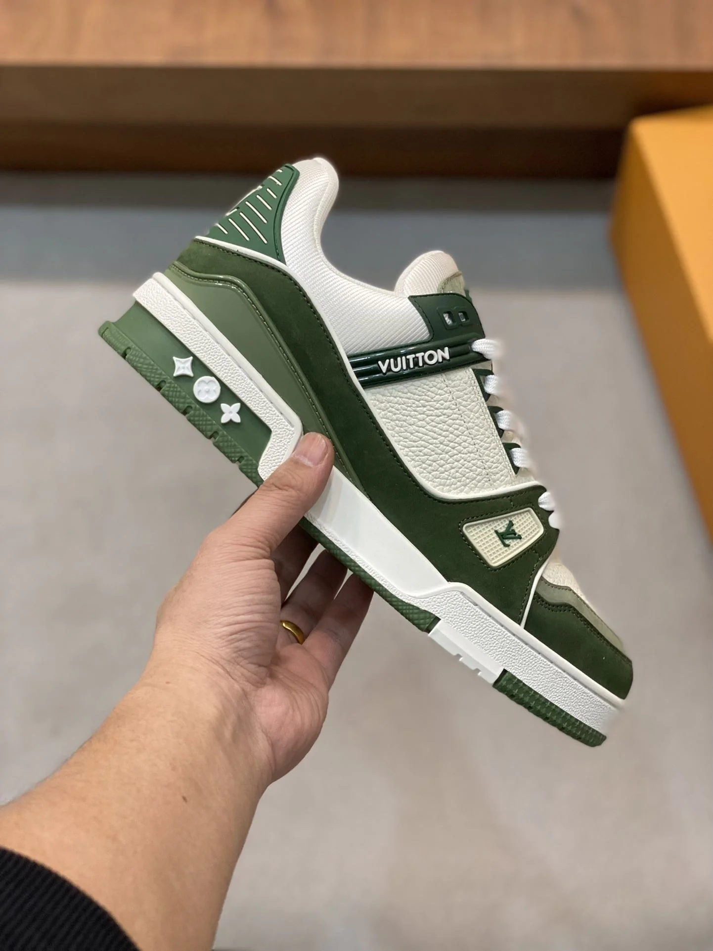 SmartChoice Louis Vuitton Trainer Sneaker 30955