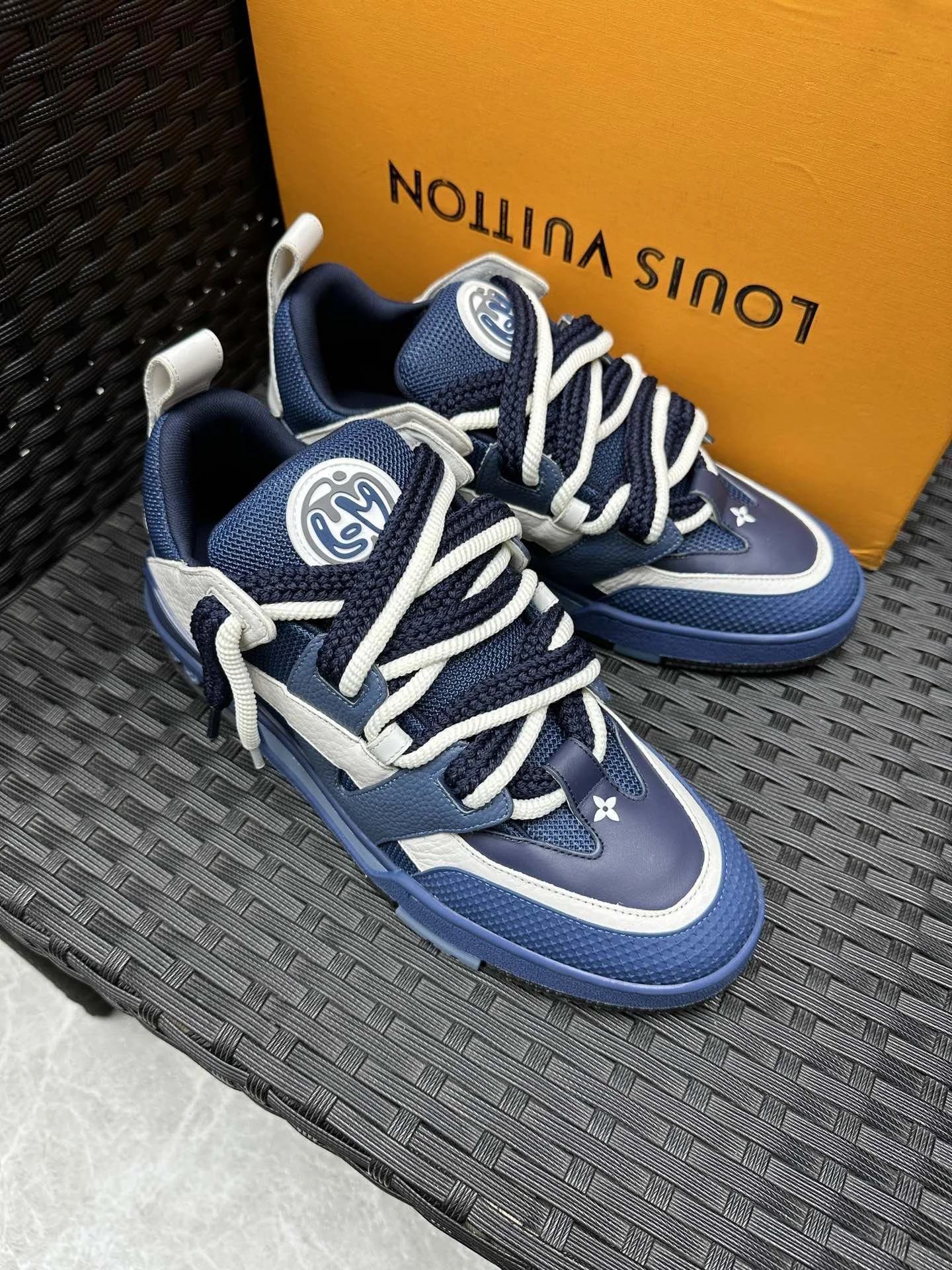 Louis Vuitton Trainer Sneaker Breathable 30956