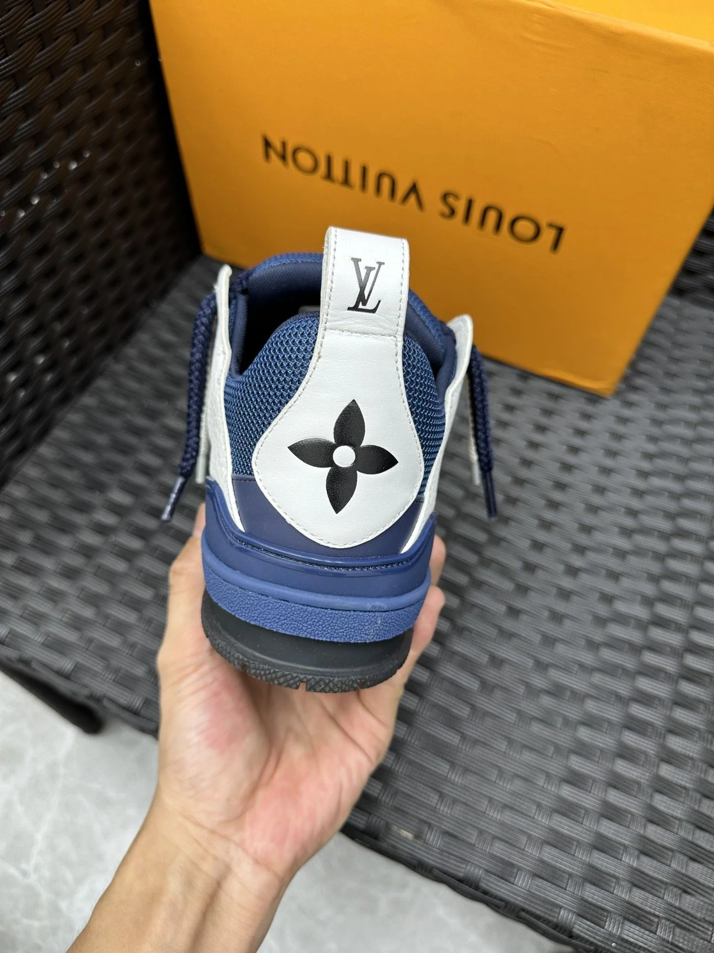 Louis Vuitton Trainer Sneaker Breathable 30956