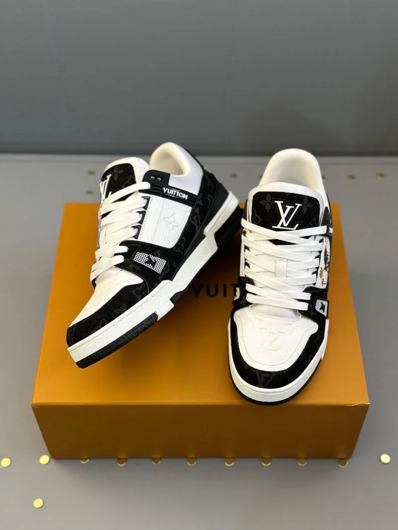 Affordable Louis Vuitton Trainer Sneaker 30982