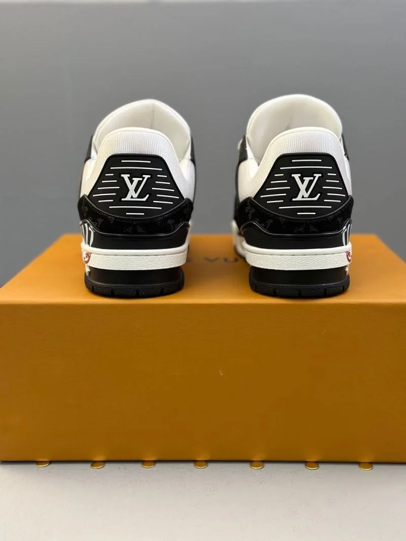 Affordable Louis Vuitton Trainer Sneaker 30982