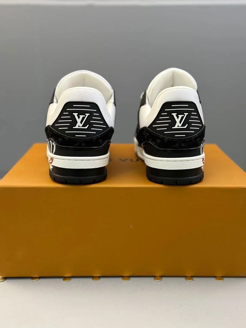 Louis Vuitton Trainer Sneaker FreshLook 30981
