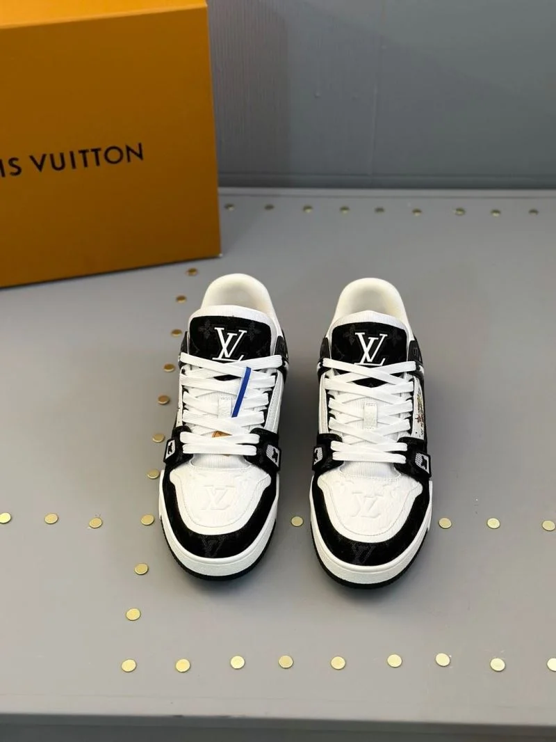 Louis Vuitton Trainer Sneaker Original 30976