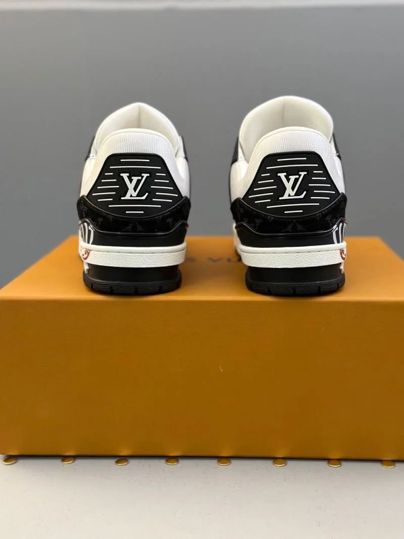 Louis Vuitton Trainer Sneaker Original 30976