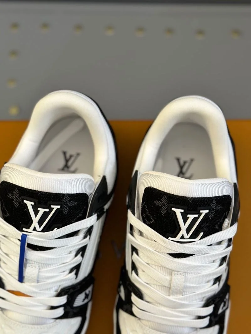 Louis Vuitton Trainer Sneaker OdorResistant 30978