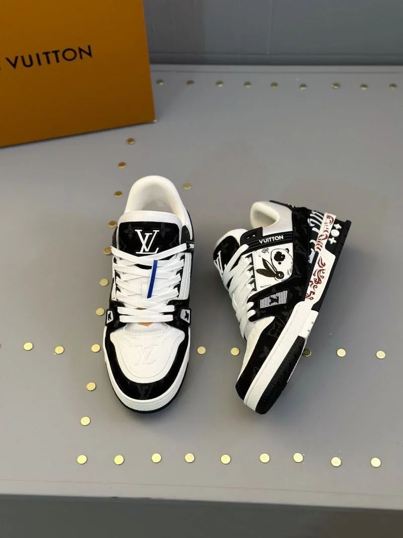 TravelReady Louis Vuitton Trainer Sneaker 30964