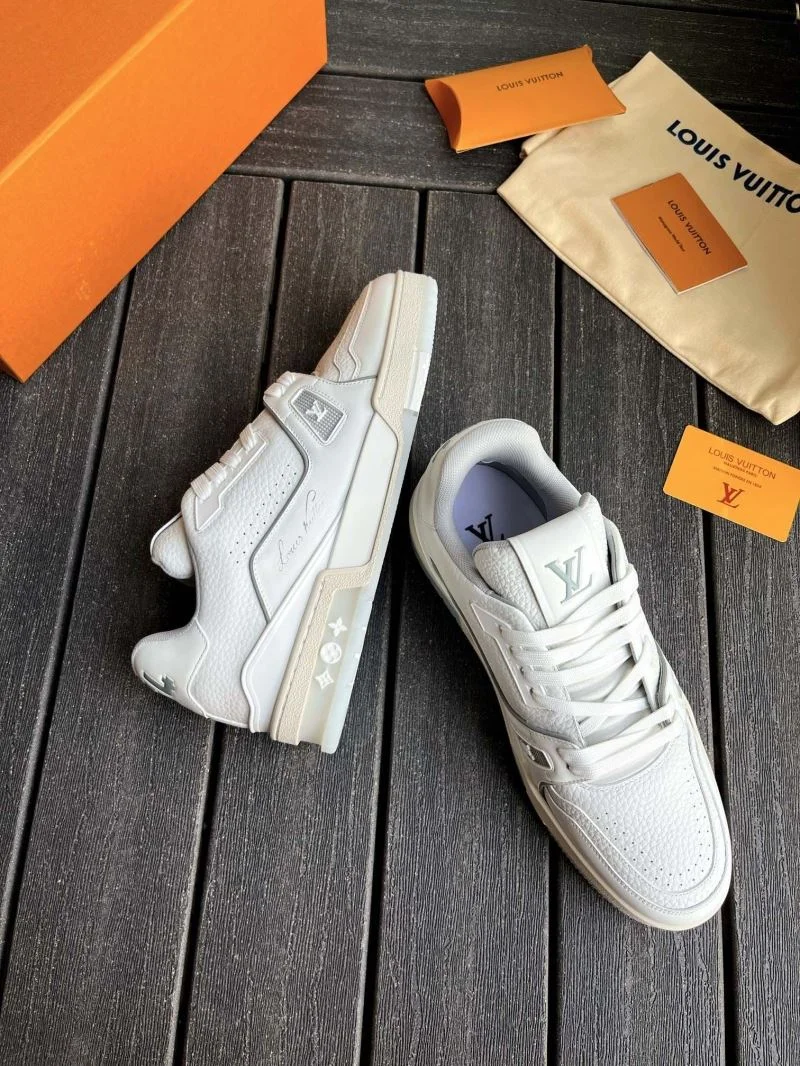 Louis Vuitton Trainer Sneaker WrinkleFree 30951