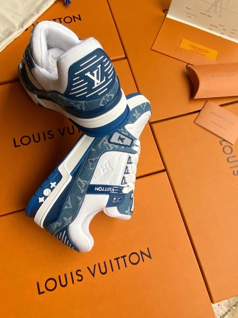 Louis Vuitton Trainer Sneaker Affordable 30949