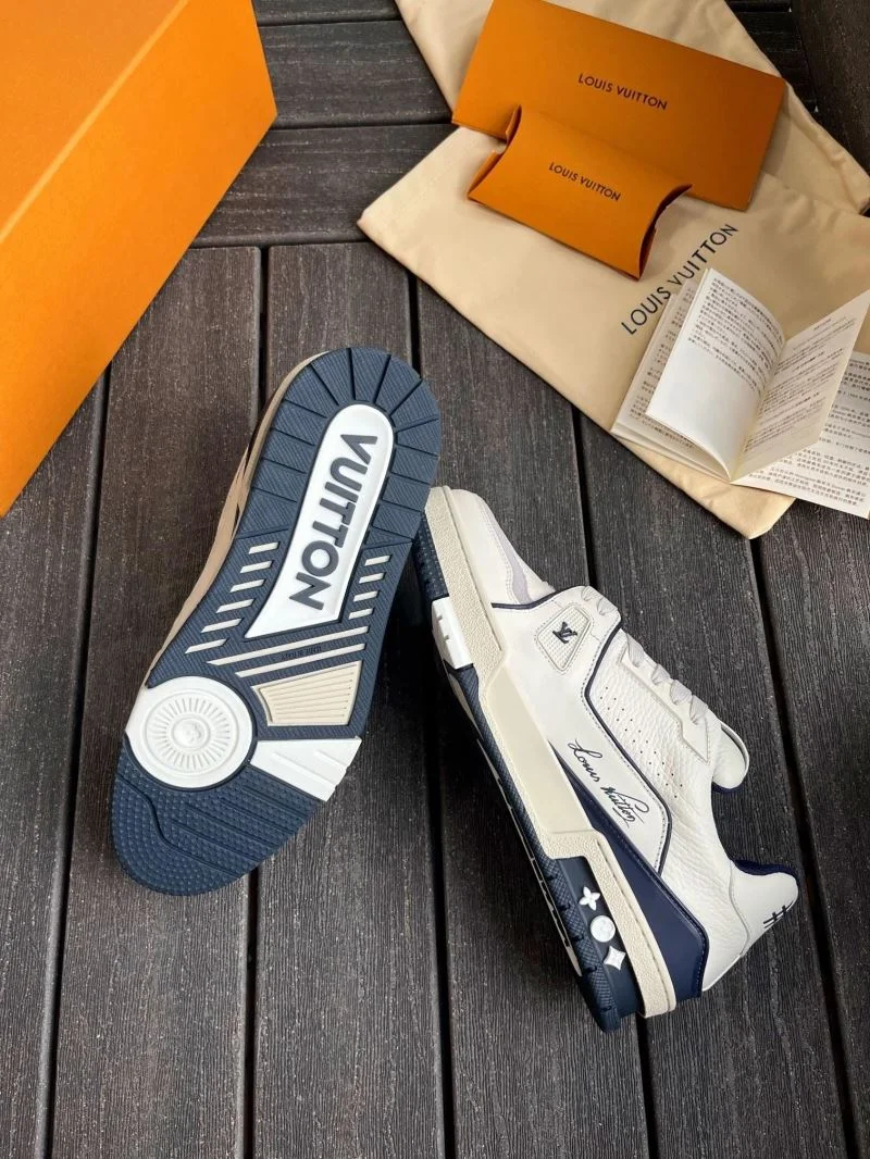 Louis Vuitton Trainer Sneaker WrinkleFree 30948