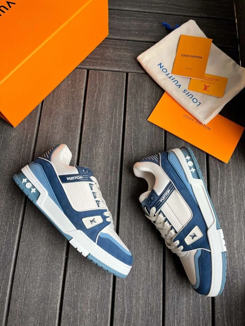 Louis Vuitton Trainer Sneaker Lightweight 30940