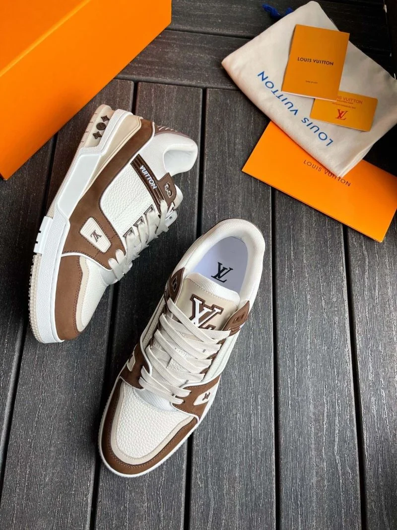 RelaxedFit Louis Vuitton Trainer Sneaker 30937