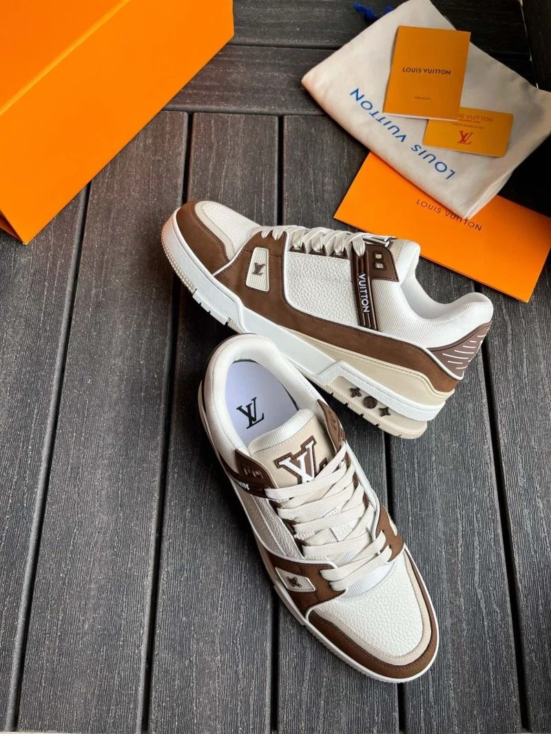 RelaxedFit Louis Vuitton Trainer Sneaker 30937