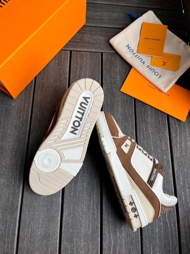 RelaxedFit Louis Vuitton Trainer Sneaker 30937