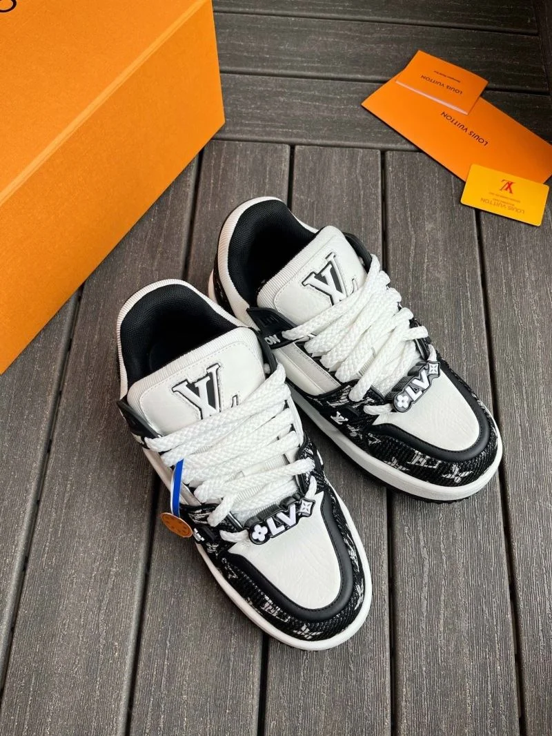 Popular Louis Vuitton Trainer Sneaker 30916