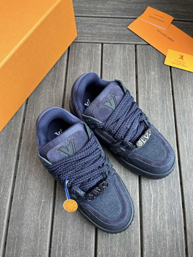 Louis Vuitton Trainer Sneaker HighQuality 30923