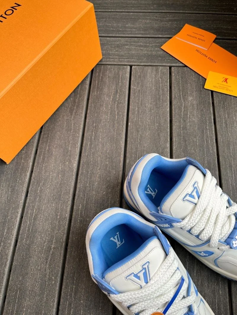 EasyCare Louis Vuitton Trainer Sneaker 30912