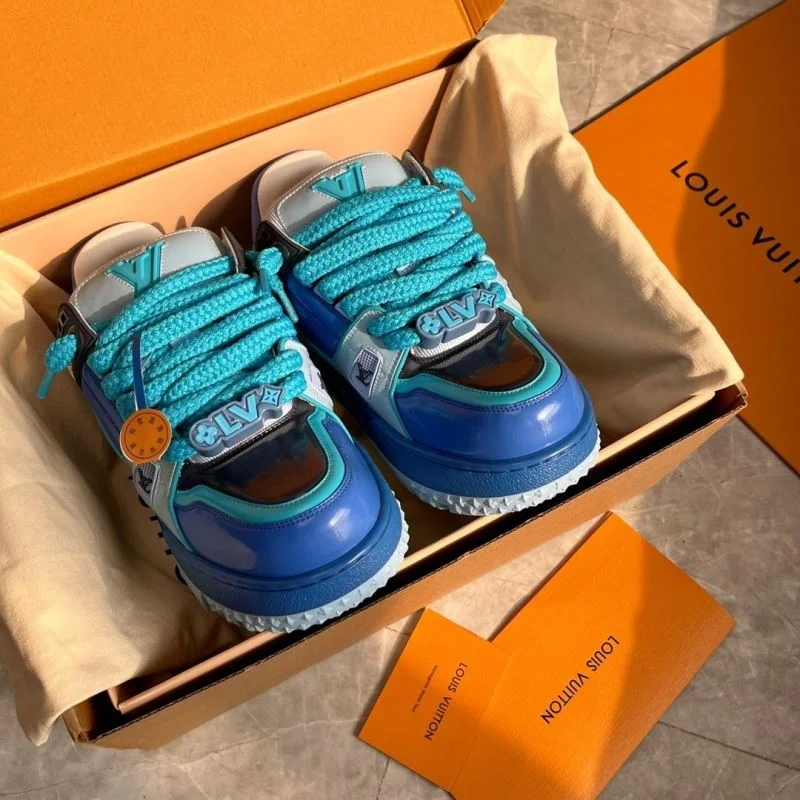 MultiPurpose Louis Vuitton Trainer Sneaker 30918