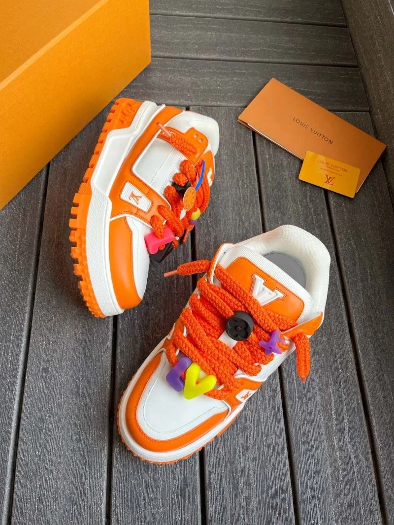 EyeCatching Louis Vuitton Trainer Sneaker 30919