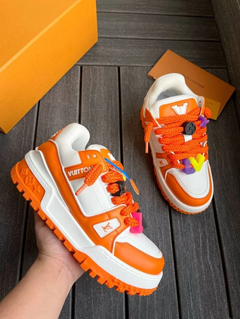 EyeCatching Louis Vuitton Trainer Sneaker 30919