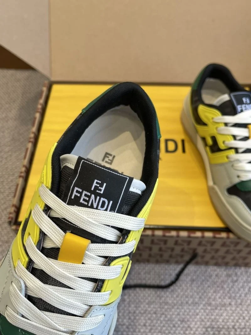 Stretchable Louis Vuitton Trainer Sneaker 30928