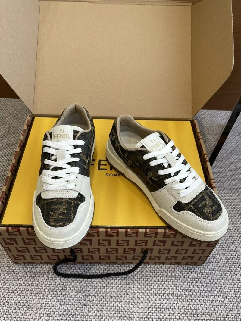 Louis Vuitton Trainer Sneaker Supportive 30917