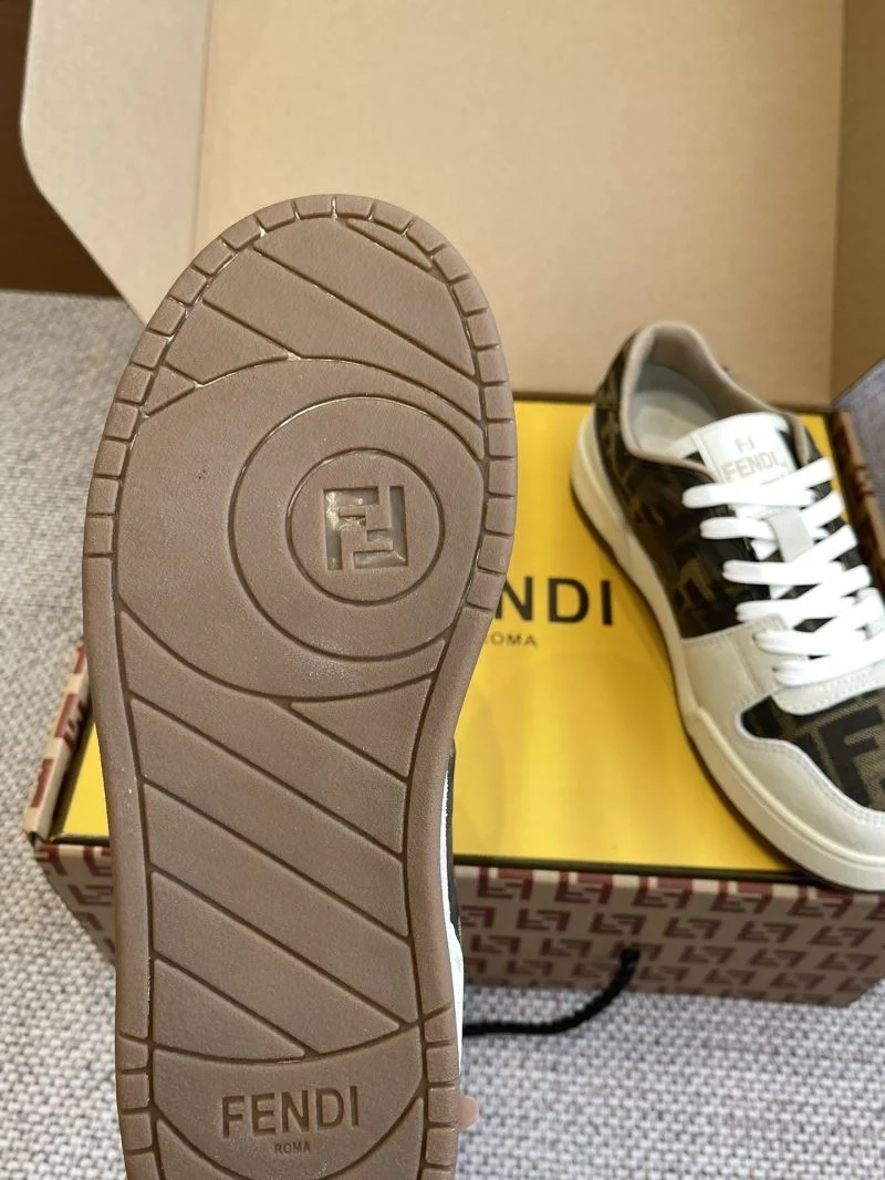 Louis Vuitton Trainer Sneaker Supportive 30917