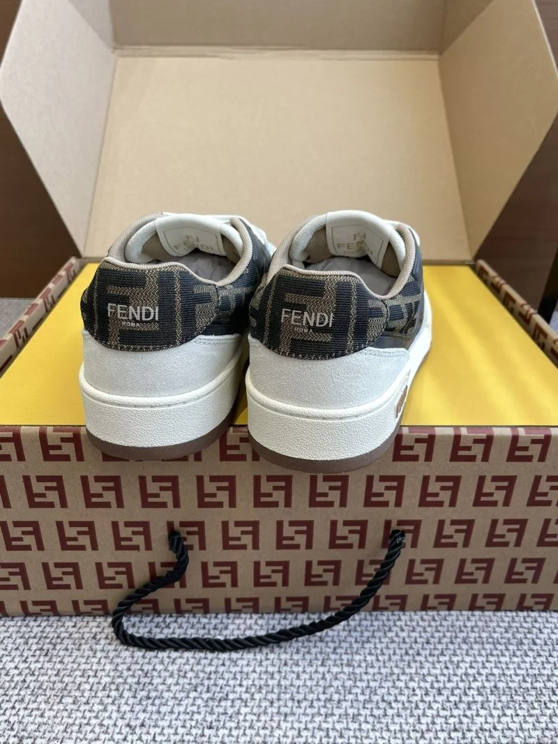 Louis Vuitton Trainer Sneaker Supportive 30917