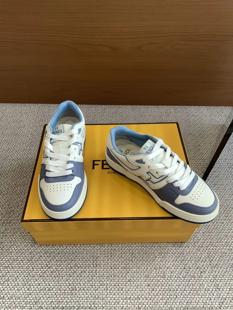 Resilient Louis Vuitton Trainer Sneaker 30911
