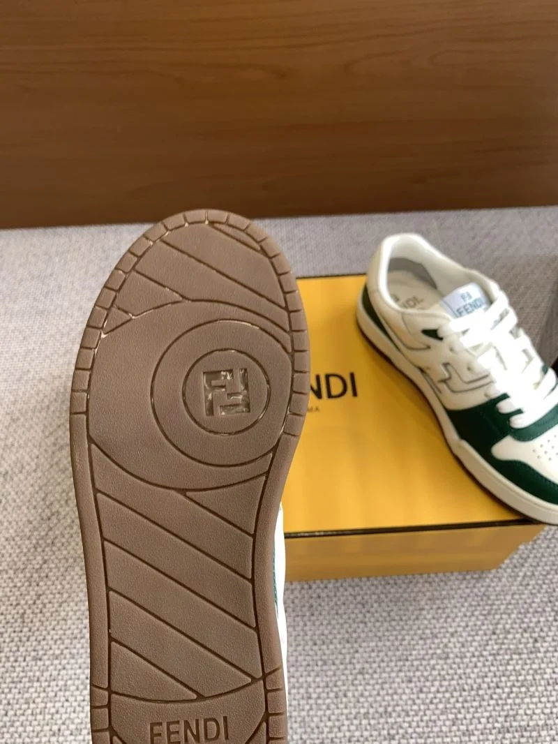 AllSeason Louis Vuitton Trainer Sneaker 30910